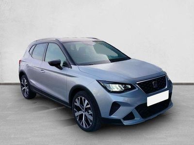 Gris / plata Usado 2024 Seat Arona Xperience SUV | 19.990 € (Precio justo)