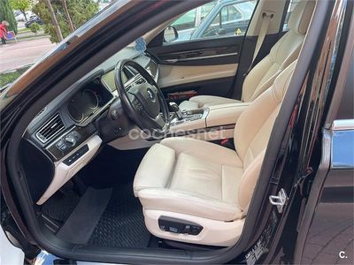 BMW 730