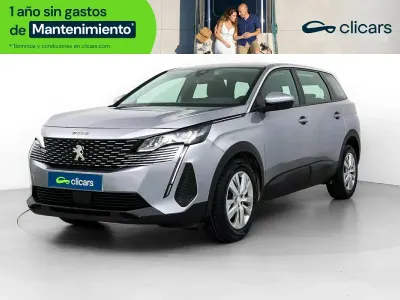 Usado Peugeot 5008 Active 130 CV (95 kW) 2021 Gris / plata SUV