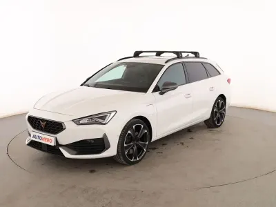 Usado Cupra Leon 245 CV (180 kW) 2022 Blanco Familiar