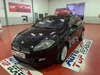Usado Fiat Bravo Emotion 105 CV (77 kW) 2010 Negro Utilitario