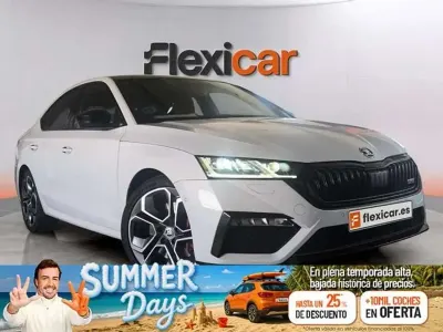 Usado Skoda Octavia RS 245 CV (180 kW) 2021 Blanco Utilitario