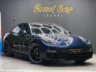 Porsche Panamera 4