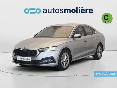 Gris Usado 2023 Skoda Octavia Selection Berlina | 25.890 € (Un poco caro)