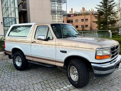 Usado Ford Bronco 335 CV (246 kW) 2023 Beige SUV