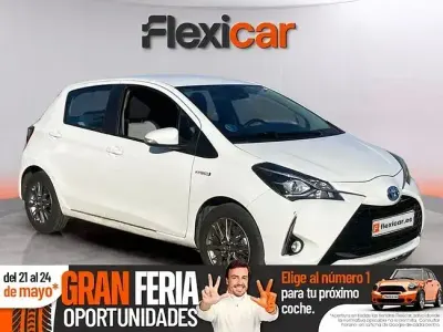 Brugt Toyota Yaris Hybrid Active 100 HK (73 kW) 2019 Hvid