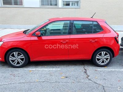 Rojo Usado 2021 Skoda Fabia Ambition Berlina | 14.500 € (Precio justo)