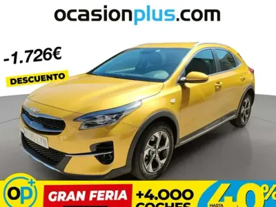 Usado Kia XCeed 160 CV (117 kW) 2022 Amarillo SUV
