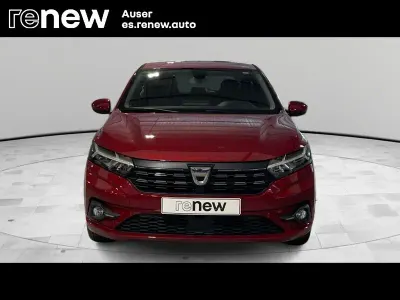 Usado Dacia Sandero Comfort 91 CV (66 kW) 2021 Rojo Berlina