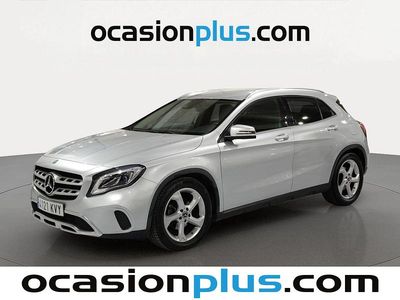 Usado Mercedes GLA180 122 CV (89 kW) 2019 Gris plata SUV