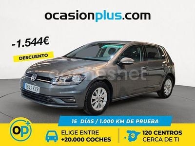 Gris / plata Usado 2019 VW Golf Business Berlina | 16.990 € (Precio justo)