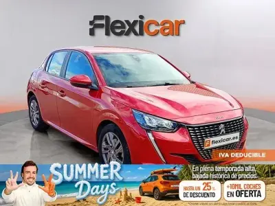 Usado Peugeot 208 Active 100 CV (73 kW) 2021 Rojo Utilitario