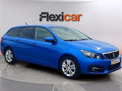 Usado Peugeot 308 SW Allure 130 CV (95 kW) 2020 Azul Familiar