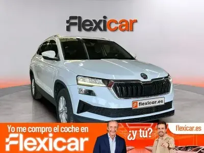 Usado Skoda Karoq Ambition 115 CV (84 kW) 2023 Blanco SUV