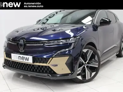 Usado Renault Mégane Iconic 161 kW (219 CV) 2022 Azul Berlina