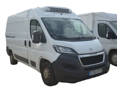 Usado Peugeot Boxer 110 CV (80 kW) 2019 Blanco Van