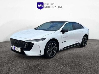 Blanco Usado 2025 Mazda 6e Takumi-Line Berlina | 34.990 € (Super precio)