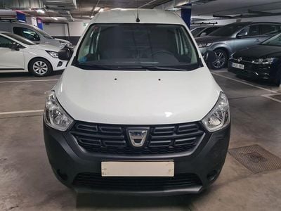 Blanco Usado 2021 Dacia Dokker Essentiel Monovolumen | 10.495 € (Precio justo)