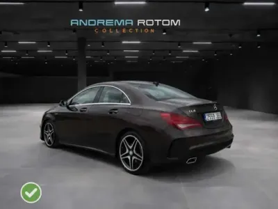 Usado Mercedes CLA200 AMG line 136 CV (100 kW) 2014 Coupe