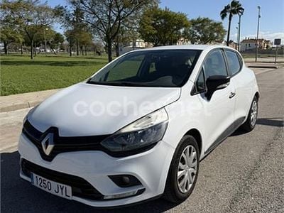 Usado Renault Clio IV LIMITED 75 CV (55 kW) 2017 Blanco Berlina