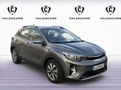 Begagnad Kia Stonic 84 HK (61 kW) 2024 Vit SUV