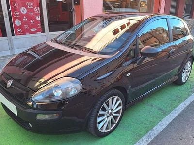 Usado Fiat Punto Evo Sport 105 CV (77 kW) 2010 Negro Utilitario