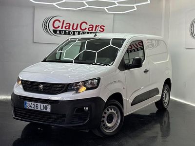 Usado Peugeot Partner Premium 100 CV (73 kW) 2021 Blanco Monovolumen
