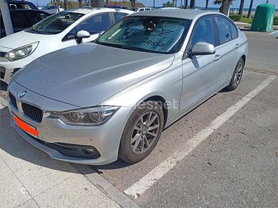 Gris / plata Usado 2017 BMW 318 Berlina | 19.200 € (Caro)