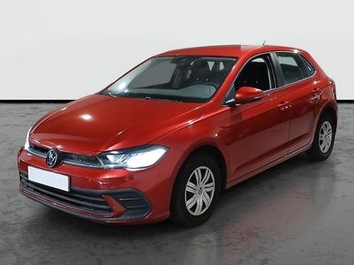 Rojo intenso metalizado Usado 2022 VW Polo Trendline | 16.490 € (Precio justo)
