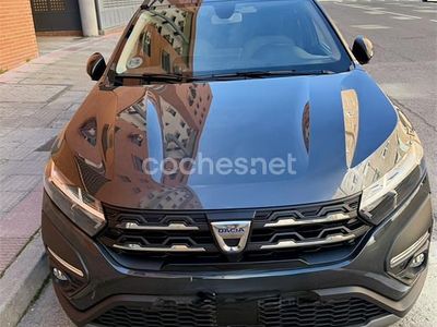 Begagnad Dacia Jogger Extreme 110 HK (80 kW) 2023 Svart Minibuss