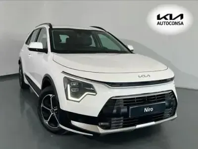 Usado Kia Niro 129 CV (94 kW) 2025 Blanco SUV