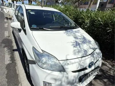 Usado Toyota Prius Eco 136 CV (100 kW) 2012 Blanco Berlina