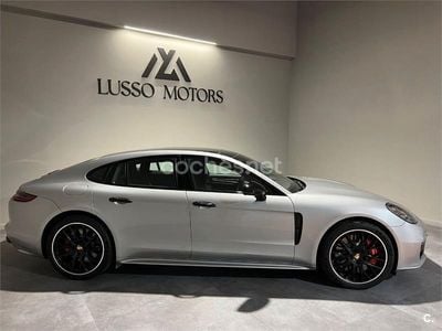 Porsche Panamera Turbo