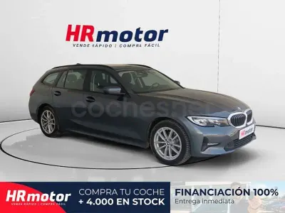 Usado BMW 318 Shadowline 150 CV (110 kW) 2021 Gris / plata Familiar