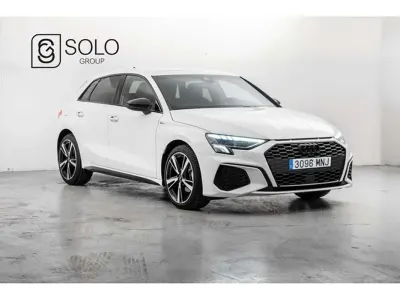 Usado Audi A3 Ambiente 110 CV (80 kW) 2024 Blanco Berlina