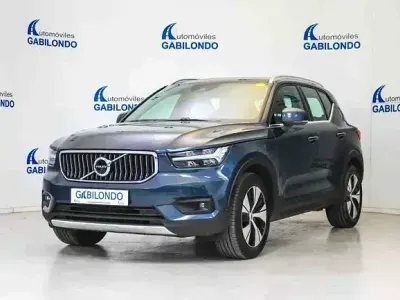 Usado Volvo XC40 Business Edition 262 CV (192 kW) 2021 Azul SUV