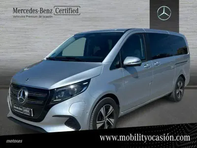 Usado Mercedes EQV300 150 kW (204 CV) 2025 Plateado Monovolumen