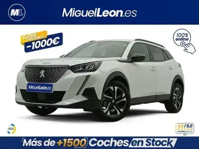 Usado Peugeot 2008 Allure 102 CV (75 kW) 2023 Blanco SUV