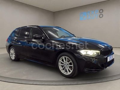 Negro Usado 2023 BMW 318 Familiar | 28.500 € (Precio justo)