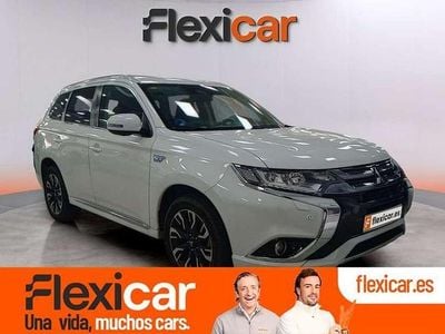Usado Mitsubishi Outlander P-HEV 203 CV (149 kW) 2018 Blanco SUV