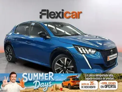 Usado Peugeot e-208 GT 100 kW (136 CV) 2020 Azul Utilitario