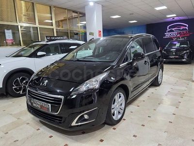 Usado Peugeot 5008 Allure 150 CV (110 kW) 2015 Negro Monovolumen