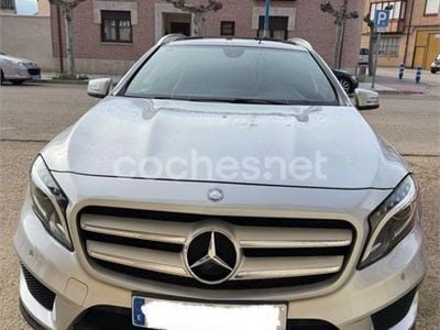 Mercedes GLA220
