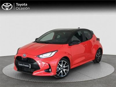 Occasion Toyota Yaris Hybrid Plus 116 PK (85 kW) 2022 Rood MPV
