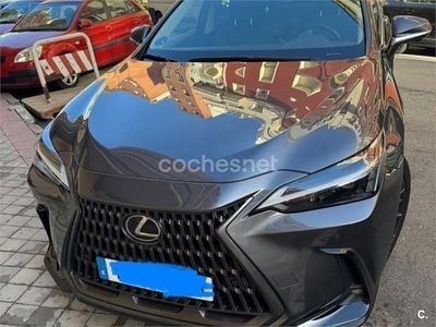 Usado Lexus NX450h+ Executive Line 306 CV (225 kW) 2023 Gris / plata SUV