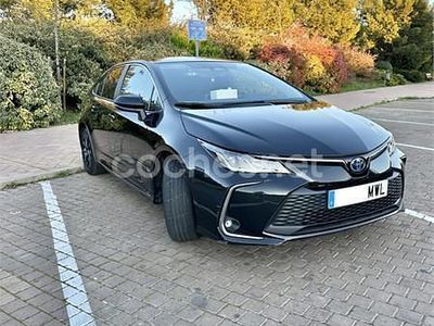 Usado Toyota Corolla Style 140 CV (102 kW) 2024 Negro Berlina