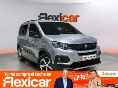 Usado Peugeot Rifter GT 130 CV (95 kW) 2023 Gris Monovolumen