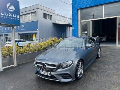 Gris / plata Usado 2017 Mercedes E220 Coupe | 29.990 € (Caro)