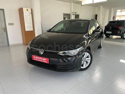 Usado VW Golf VIII Life 115 CV (84 kW) 2022 Negro Berlina