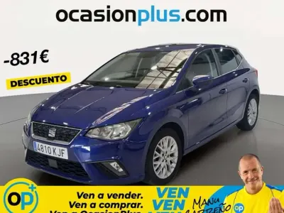 Usado Seat Ibiza Style 95 CV (69 kW) 2018 Azul Utilitario